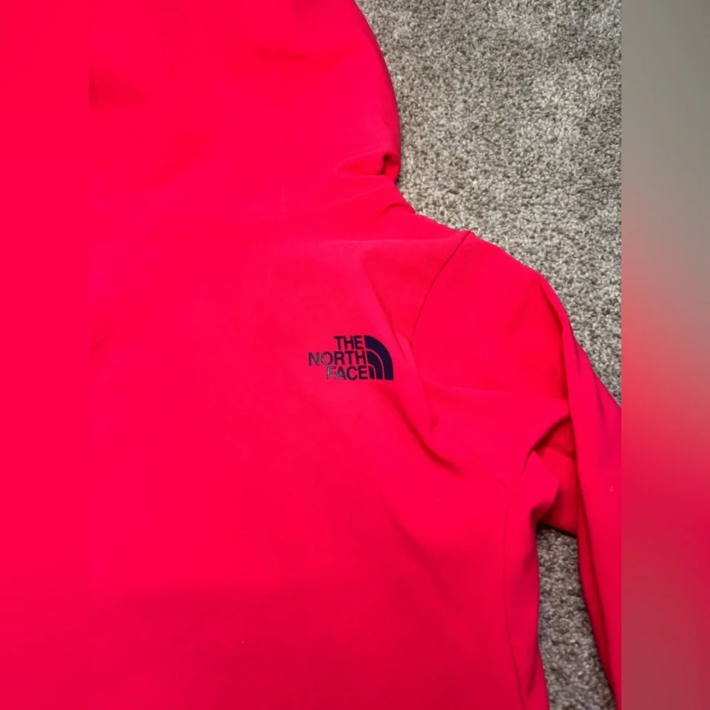 NWOT The Northface Girls Tekno Pullover Hoodie in Pink XXS Flashdry